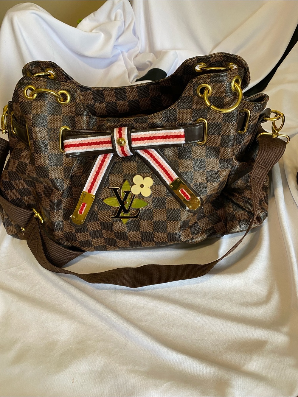 Brown Damier Shoulder Bag Red and White Bow Accent flower checks